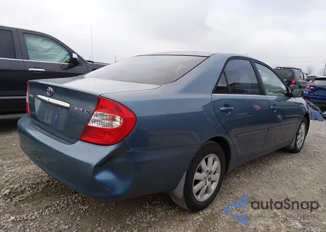 2003 Toyota Camry Xle z USA, uszkodzony, nr VIN 4T1BE32KX3U679911